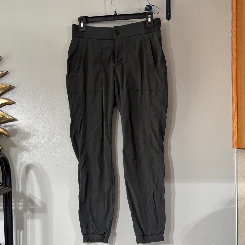 ATHLETA JOGGERS